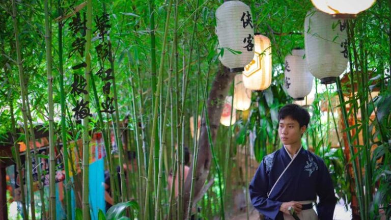 Hiệp Khách Lầu Đà Lạt