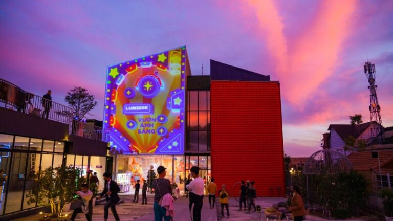 Bài đánh giá vườn ánh sáng Lumiere Đà Lạt