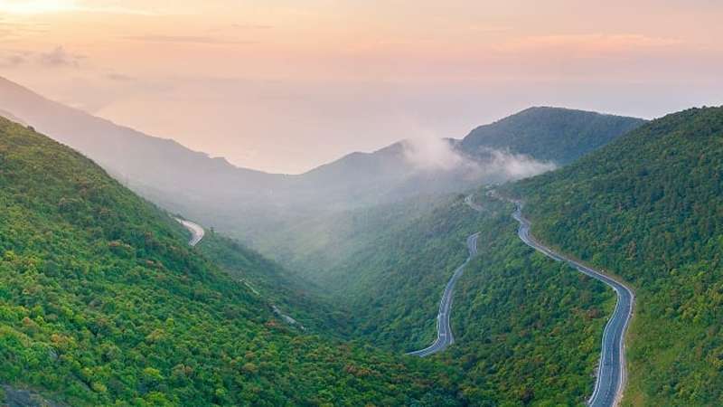 Đèo Hải Vân ở đâu, có chiều dài bao nhiêu km