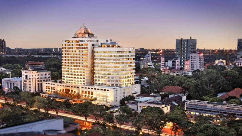 Khách sạn Sofitel Sài Gòn ở đâu?