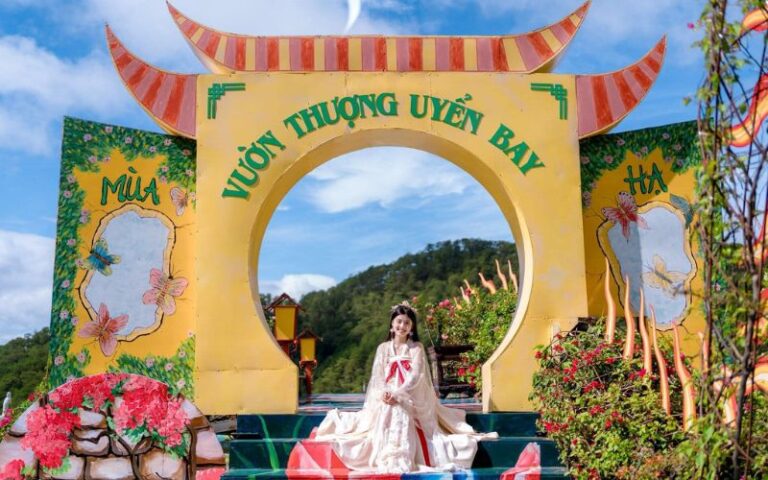 Vườn thượng uyển bay Đà Lạt | Chốn bồng lai giữa lòng thành phố