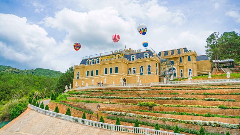 Wonderland Da Lat (Khu nghỉ dưỡng Wonderland Đà Lạt)