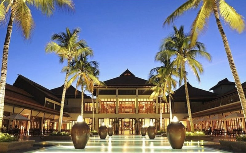 Khách sạn Furama Resort có không gian sang trọng