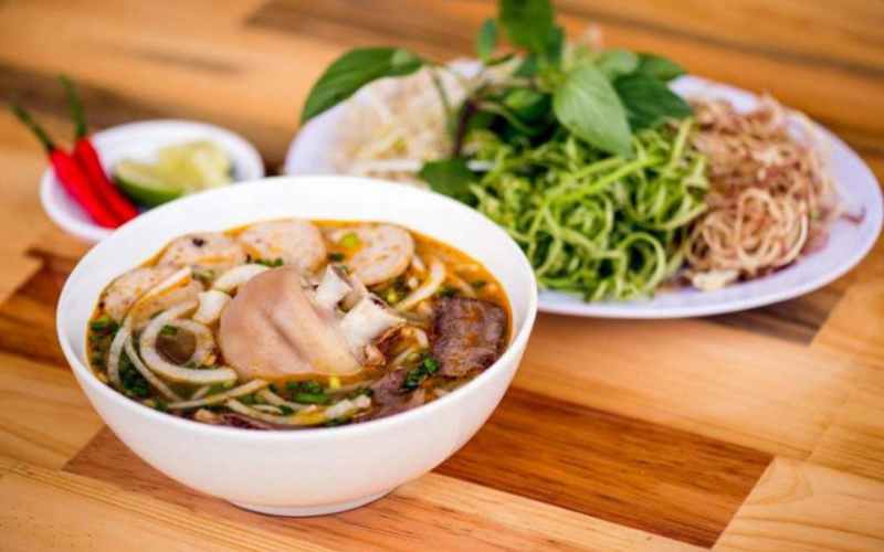 Bún bò huế Đà Lạt