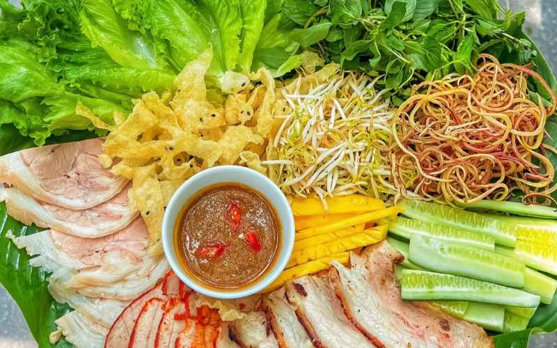 Bánh Tráng Cuốn Thịt Heo