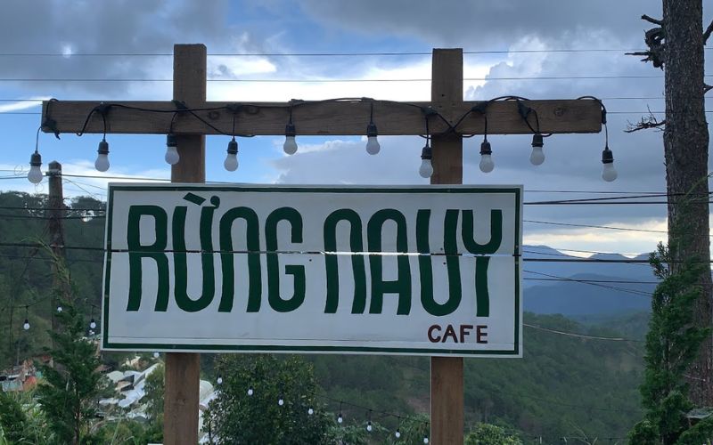 Đôi nét về Rừng Na Uy Cafe