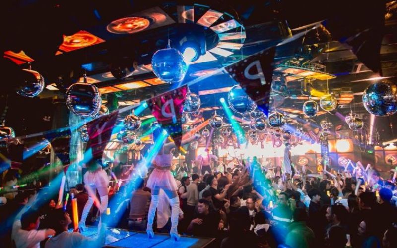 Rain Night Club là quán bar ở Đà Lạt hàng đầu cho giới trẻ 