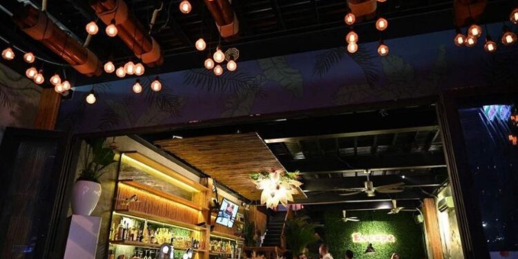 Cafe Bar Escape: Trải Nghiệm Độc Đáo Cho Người Yêu Thích Cafe 4 cafe bar escape