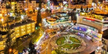 cảnh đẹp đà lạt về đêm