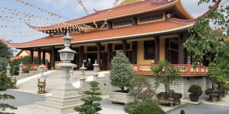 Các khu du lịch tâm linh Đà Lạt