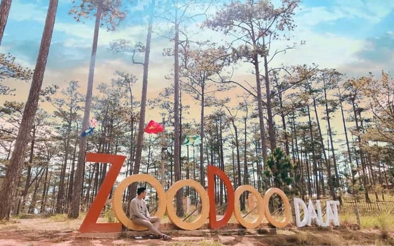 Vườn thú ZooDoo cũng là điểm đến rất thú vị gần Klong Klanh