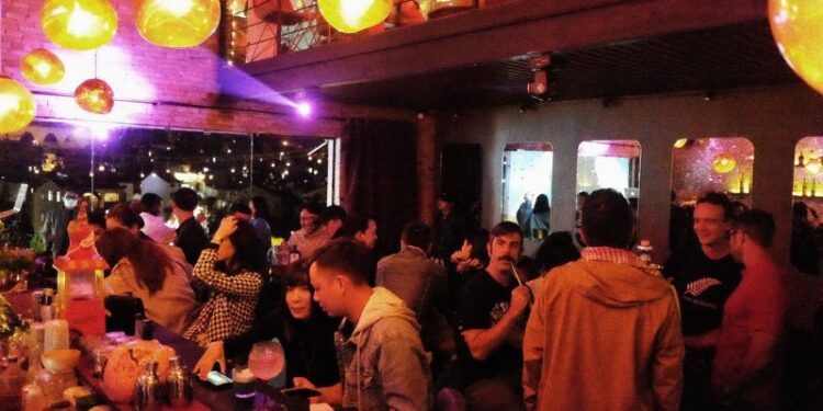 The Balcony Bar Đà Lạt điểm vui chơi không thể bỏ qua 5 The Balcony Bar Đà Lạt