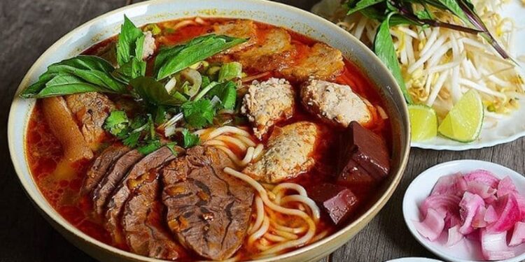 Bài đánh giá bún bò Đà Lạt Thiên Trang
