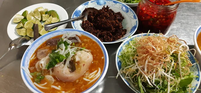 Thông tin về quán bún bò dì Đàn