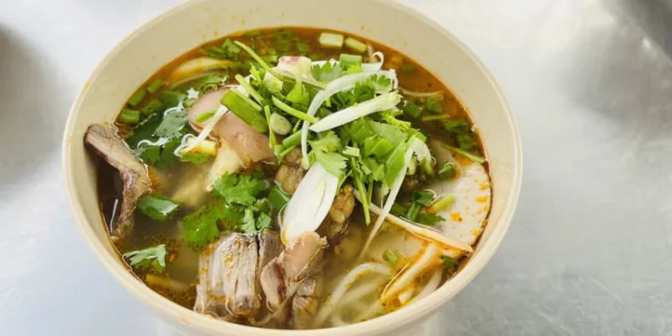 Review bún bò Út Vân Đà Lạt - Hương vị truyền thống khó cưỡng 4 Bài đánh giá bún bò Út Vân Đà Lạt