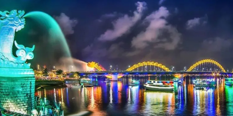 Top 11 cây cầu Đà Nẵng đẹp và lung linh nhất thành phố biển 12 Top 11 cây cầu Đà Nẵng đẹp và lung linh nhất thành phố biển