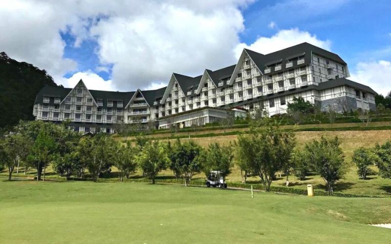 Swiss-Belresort Tuyen Lam Dalat tựa như lâu đài kiểu Anh