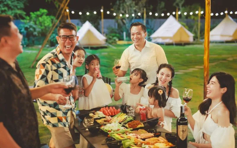 Tiệc nướng BBQ là giây phút lý tưởng giúp gắn kết tình cảm với người thân