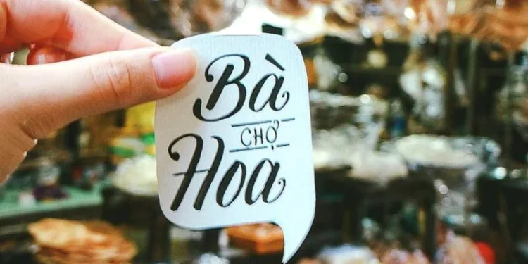 Tinh hoa ẩm thực miền Trung tại chợ Bà Hoa Tân Bình 5 Review chợ Bà Hoa Tân Bình