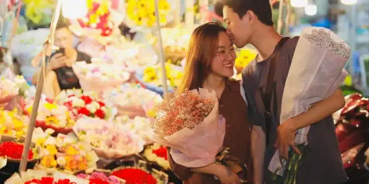 Review Chợ Hồ Thị Kỷ từ A đến Z