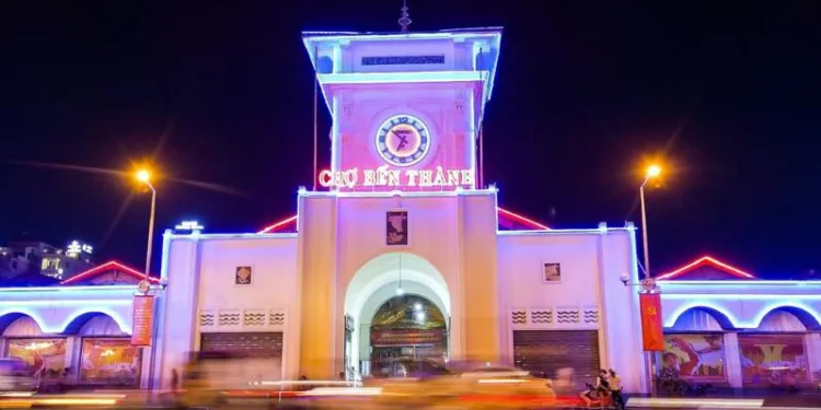 Tìm hiểu những khu chợ Sài Gòn sầm uất