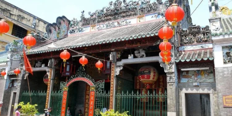 Chiêm ngưỡng chùa Bà Thiên Hậu cổ kính tại Sài Gòn