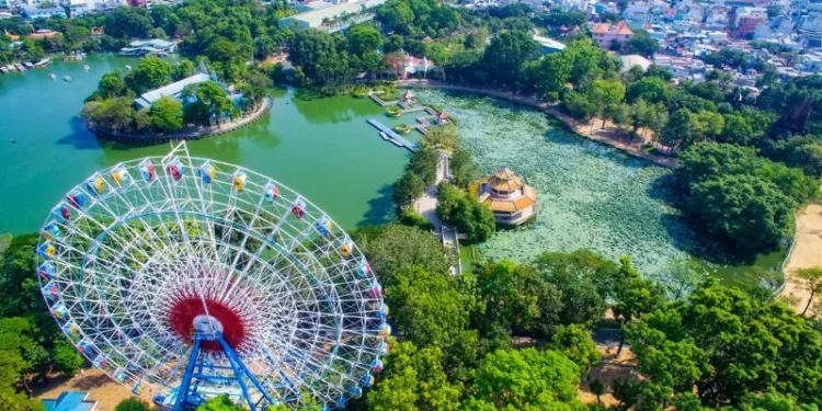 Điểm danh 15 công viên Sài Gòn đẹp nhất cho mọi cuộc hẹn