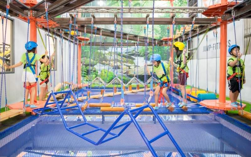 Khu thể thao kết hợp Jump Arena