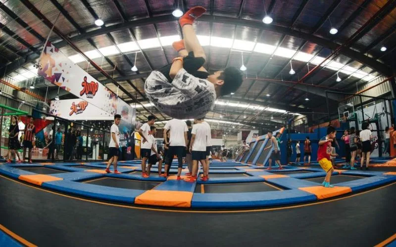 Jump Arena là khu vui chơi siêu năng động và lôi cuốn phần lớn trẻ em