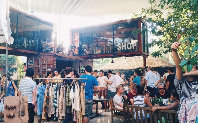 Saigon Urban Flea Market là điểm hẹn của những bạn trẻ hiện nay