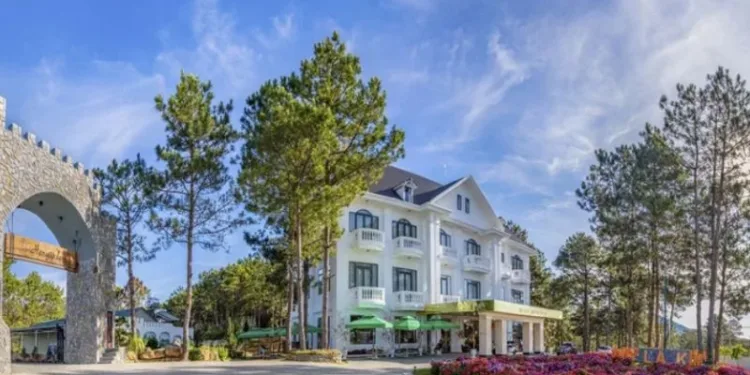 Bài đánh giá về Rừng Lá Kim Resort Đà Lạt