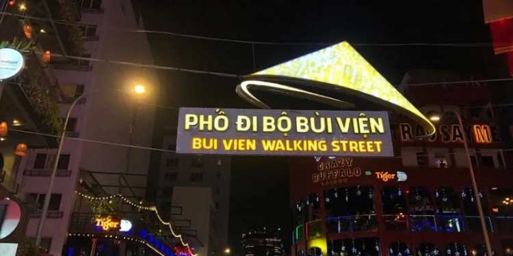 Sài Gòn đi đâu chơi về đêm? Top 26 địa điểm dành cho dân cú đêm