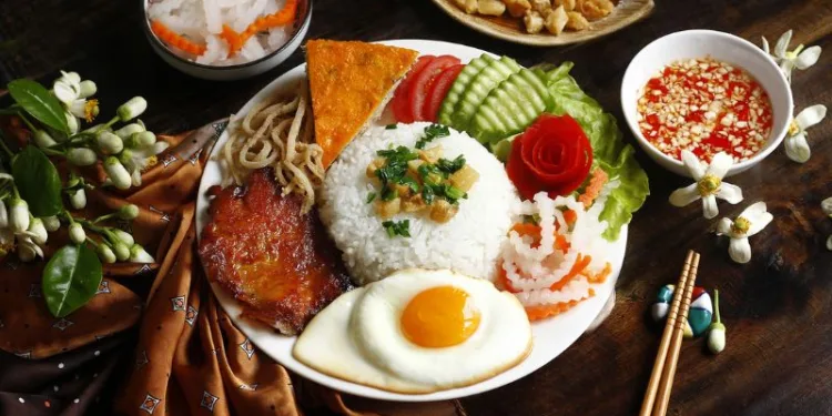 Ăn gì ở Sài Gòn? Điểm danh 35 món ăn ngon đỉnh nóc tại Sài Gòn 11 Ăn gì ở Sài Gòn? Điểm danh 32 món ăn ngon đỉnh nóc tại Sài Gòn