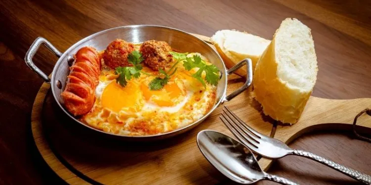 Không sợ đói với 15 quán bánh mì chảo Sài Gòn thơm ngon nóng hổi 16 Khám phá hương vị độc đáo với bánh mì chảo Sài Gòn – đậm đà, hấp dẫn đến từng miếng!