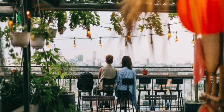 Top 7+ quán cà phê tình nhân Sài Gòn lãng mạn cho cặp đôi 5 Cùng người thương hẹn hò tại quán cà phê tình nhân Sài Gòn