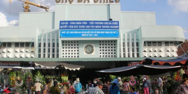 Chợ Bà Chiểu - Khu chợ sầm uất tại Bình Thạnh mà bạn nên ghé thăm 4 Tham quan chợ Bà Chiểu tại TP HCM
