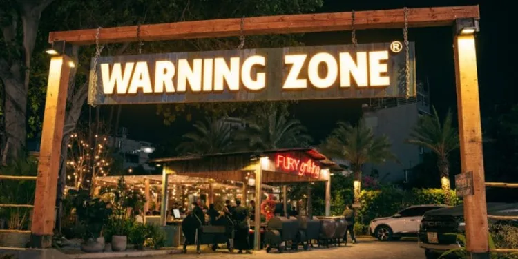 Warning Zone - Trải nghiệm ẩm thực đỉnh cao tại Sài Gòn 5 Bài đánh giá về Warning Zone Sài Gòn