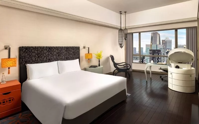 Khách sạn trung tâm Sài Gòn Sofitel Saigon Plaza