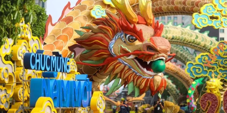 Top 26+ địa điểm chơi Tết ở Sài Gòn rực rỡ sắc xuân Ất Tỵ 15 Top 26+ địa điểm chơi Tết ở Sài Gòn rực rỡ sắc xuân Ất Tỵ