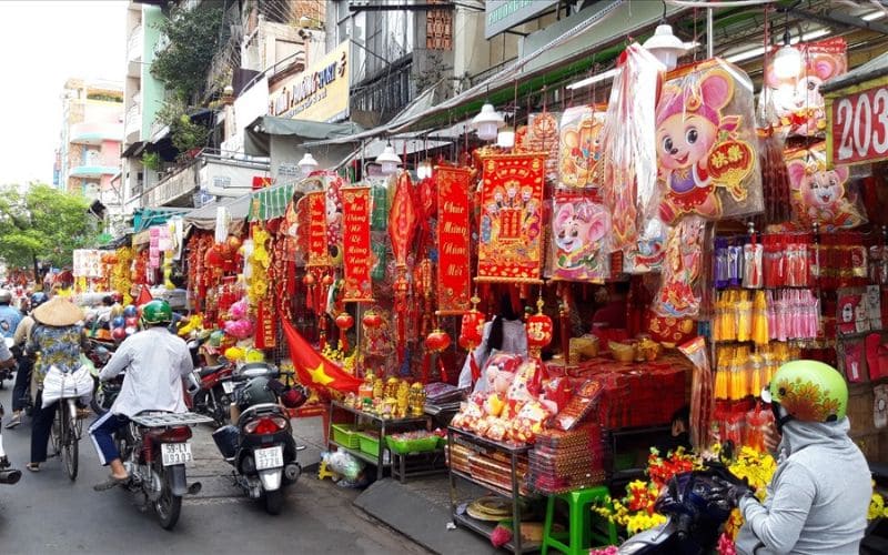 Phố Hải Thượng Lãn Ông dịp Tết đông đúc hơn bao giờ hết