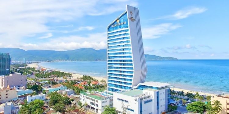 Bài đánh giá khách sạn Grand Tourane Đà Nẵng