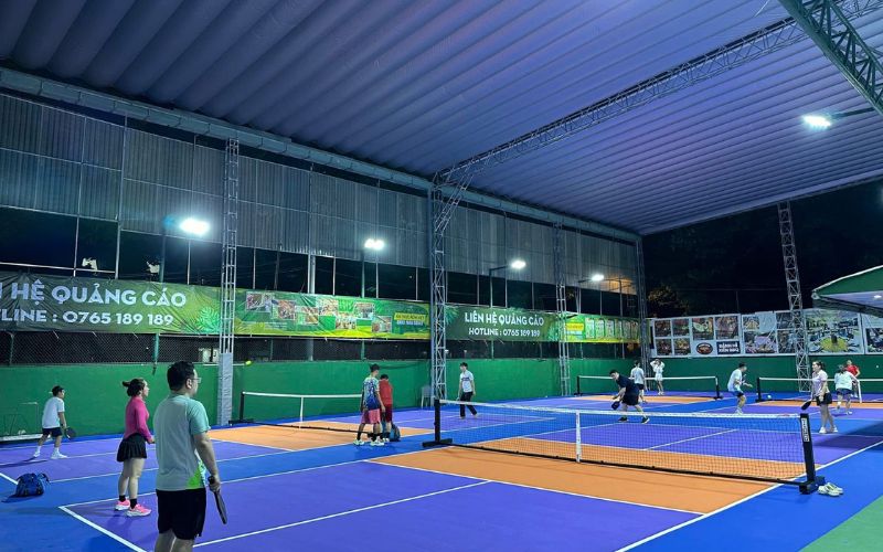 Top 5 sân pickleball Quận 1 chất lượng và đáng trải nghiệm nhất 8 Sân Pickleball Vườn Ngọc Lan - Sân pickleball Q1 quy mô lớn