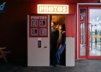 Photobooth là gì? Chụp photobooth giá bao nhiêu?