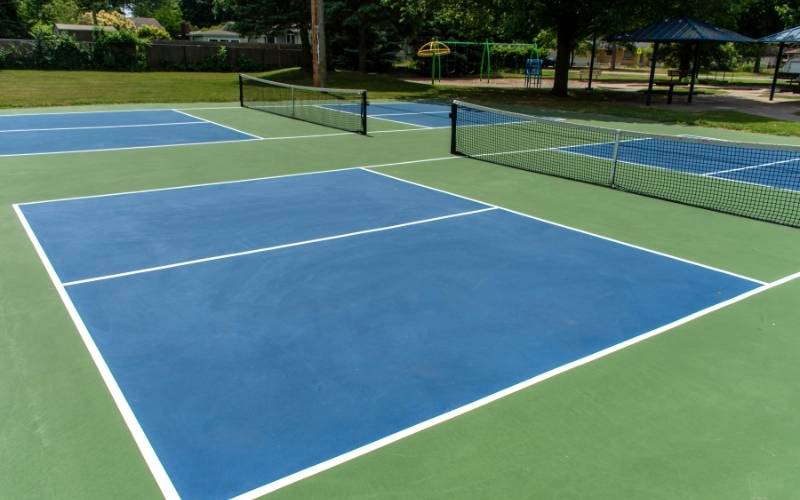 8+ sân Pickleball quận 12 – Địa điểm hấp dẫn cho team mê vận động 17 Sân Pickleball Diamond Cat, một trong những địa điểm chất lượng nhất tại Sân Pickleball Quận 12!