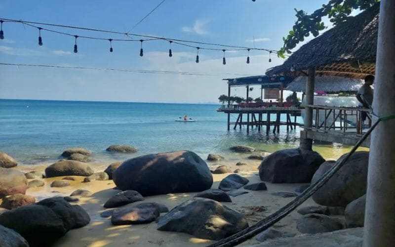Bãi Rạng Đà Nẵng | Ốc đảo nghỉ dưỡng nên đến một lần 8 Một góc biển tĩnh lặng và bình yên ở bãi Rạng