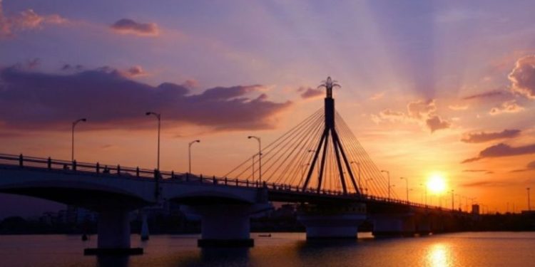 Cầu Sông Hàn - Biểu Tượng Đà Nẵng Với Thiết Kế Độc Đáo