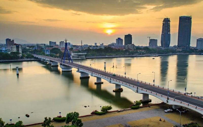Cầu Tiên Sơn - Điểm Ấn Tượng Độc Đáo Cho Du Lịch Tại Đà Nẵng 8 Cầu sông Hàn là một địa điểm lý tưởng bên cạnh việc tham quan cầu Tiên Sơn