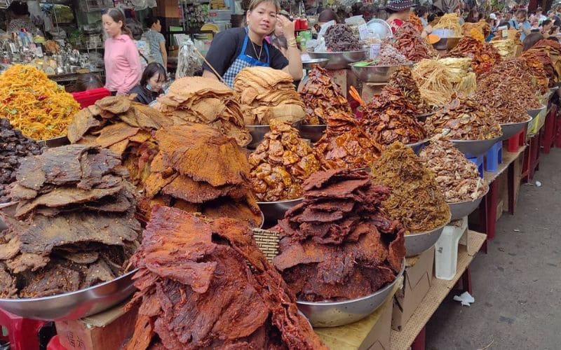 Chợ Cồn Đà Nẵng - Nơi hội tụ ẩm thực địa phương hấp dẫn 7 Khu vực đồ khô trong chợ Cồn Đà Nẵng