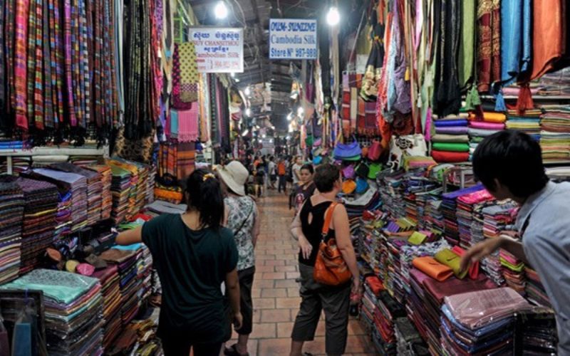Chợ Hòa Cường | Khu chợ không bao giờ ngủ ở Đà Nẵng 11 Khách đến mua hàng nên cân nhắc kiểm tra thật kỹ về giá và chất lượng