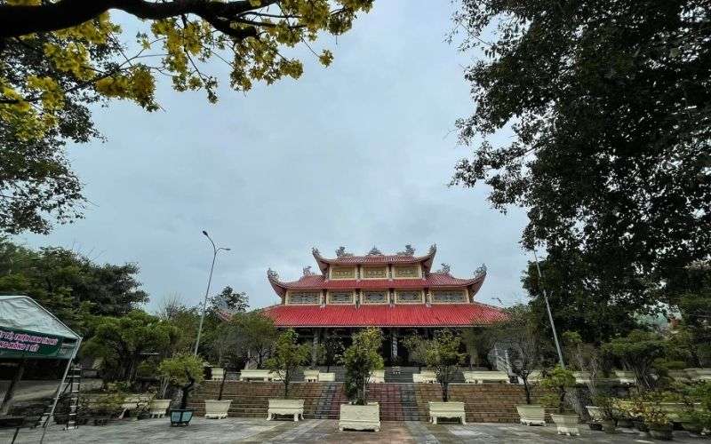 Chùa Nam Hải Đà Nẵng - Điểm đến tâm linh thanh tịnh 7 Chùa Nam Hải với đặc trưng là mái ngói đỏ